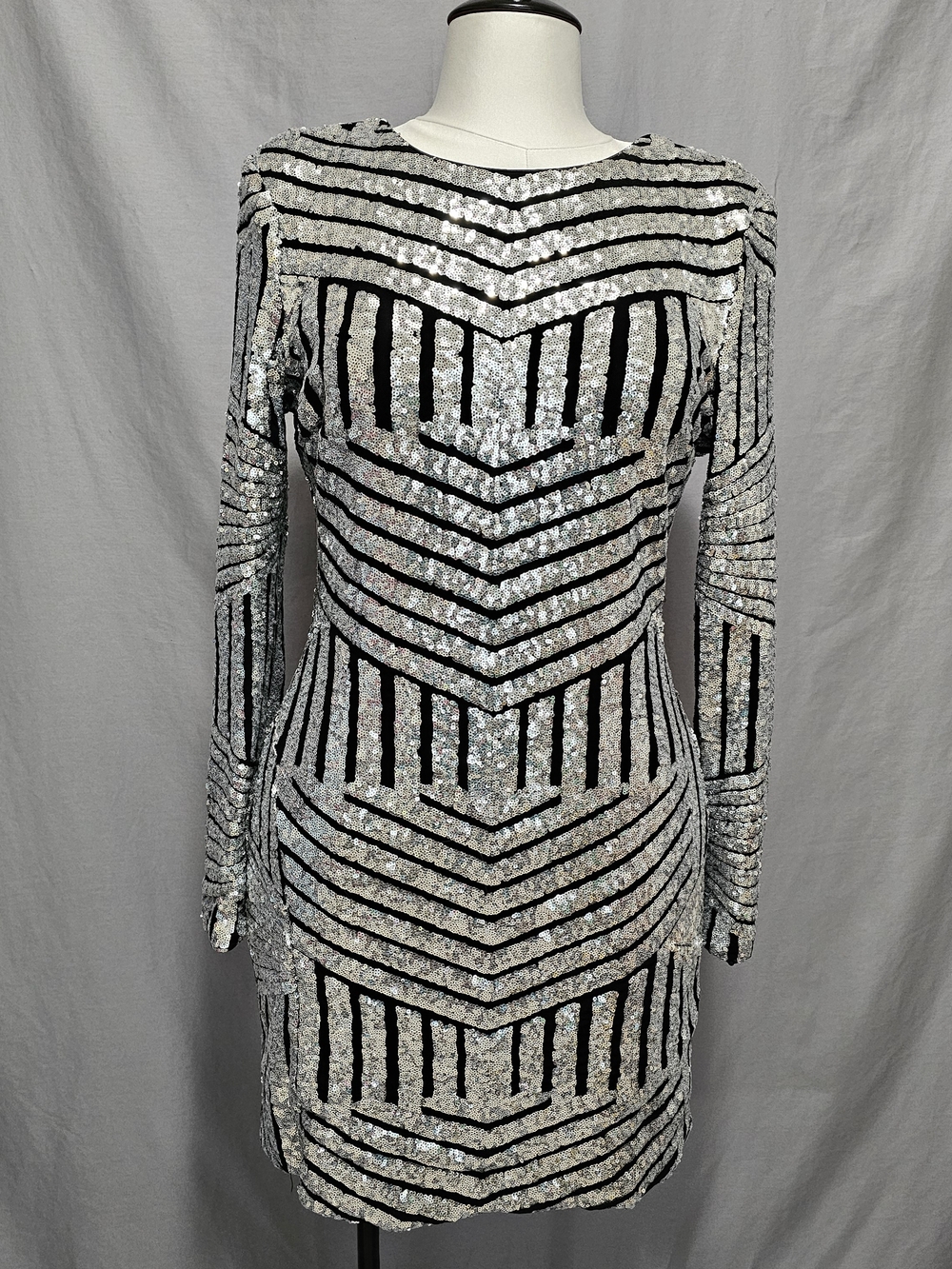 Dress the Population Silver Sequin Long Sleeve Chevron Mini Dress